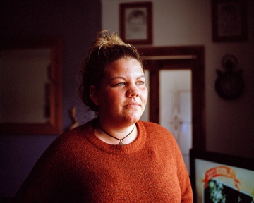 Sophie Bennet helps to care for her sister who sustained injuries to her brain in a car crash leaving her brain damaged. This happened when Sophie was fourteen so initially her caring role was to help her mother, this resulted in Sophie having to take a lot of time out of school.