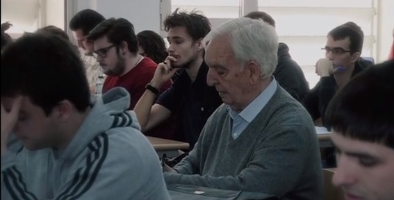 Miguel Castillo's fellow students often ask him for all kinds of advice including about matters of the heart.   Credit: El Mundo video still