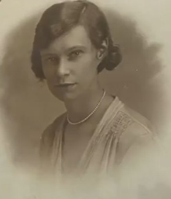 Joan Hocquard in her youth lived in Africa. Credit: Joan Hocquard.