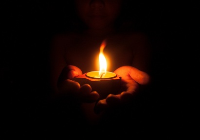 People will be encouraged to light candles on the evening of 23 March