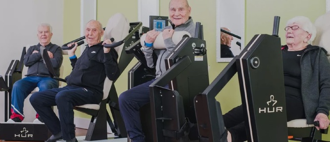 Frail over 65s take part in resistance training. Credit: University of Stirling
