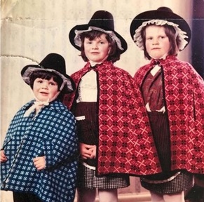 Siblings Helen Darling, Cathy Williams and Olwen Dean