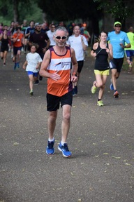 Stuart Lambie running to raise money for research. Credit: Alzheimer's Research UK.