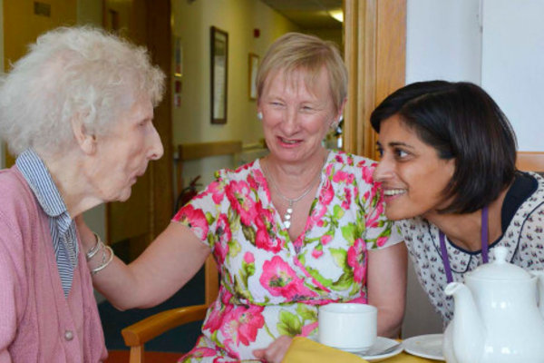Francis Lodge Care Agency, 138 Uxbridge Road