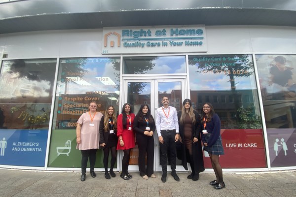 Right at Home Loughton, Redbridge & Waltham Forest, 397 Larkshall Road