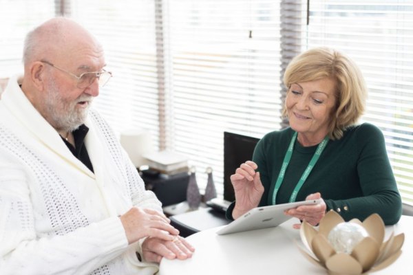 GoodOaks Homecare - Luton, St Albans, Harpenden and Dunstable, Luton, Bedfordshire