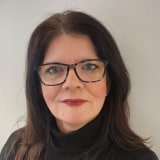 Lisa Holmes