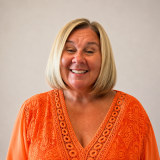 Laura Creasey