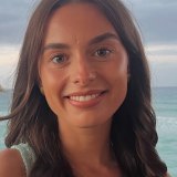 Chloe Hayes