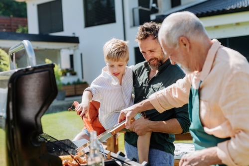 pros and cons of home care; disadvantages of home care; advantages of home care; advantages and disadvantages of home care;
